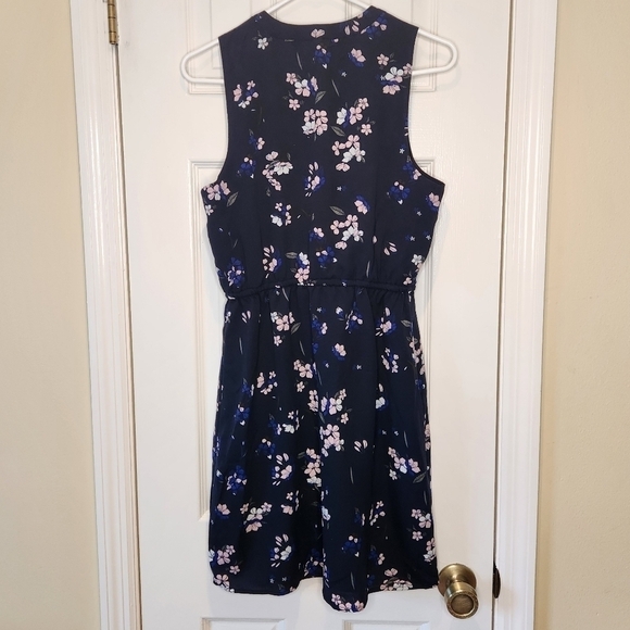 41 Hawthorn Sleeveless Split V-Neck Dark Navy Floral Dress Size Small - Picture 11 of 12